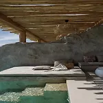 Aparthotel Whiteart 4*