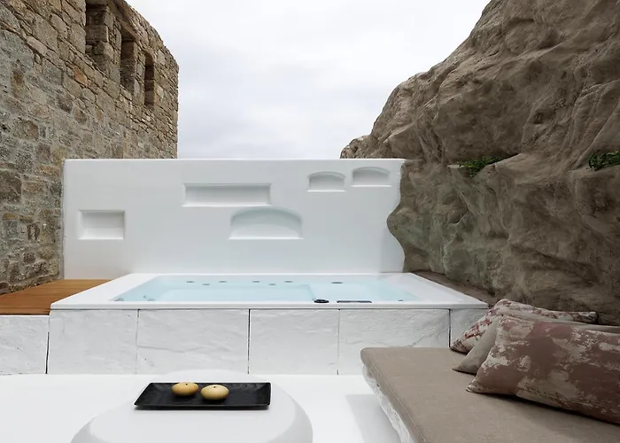 Hotel apartamentowy Whiteart Agrari (Mykonos)