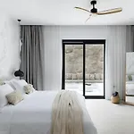 Апарт-отель Whiteart 4*