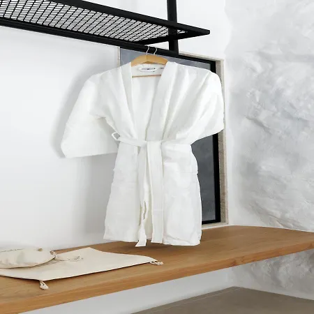 Whiteart Aparthotel