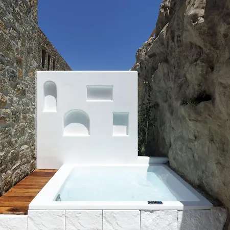 Whiteart Apartmanhotel