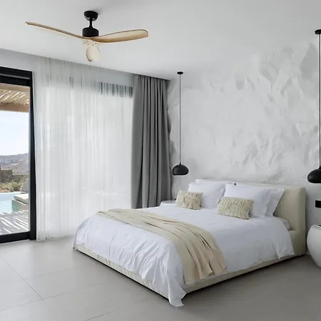 Whiteart Apartmanhotel