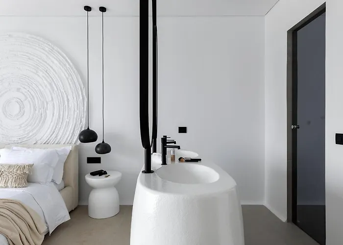 Aparthotel Whiteart 4*